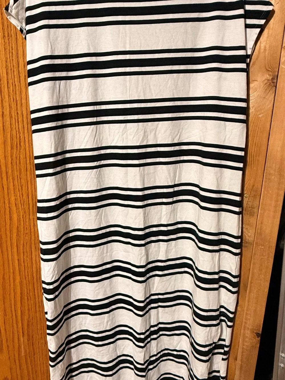 Abercrombie & Fitch women’s white and black striped dress